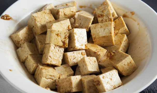 Жареный тофу с овощами, шаг 2/5